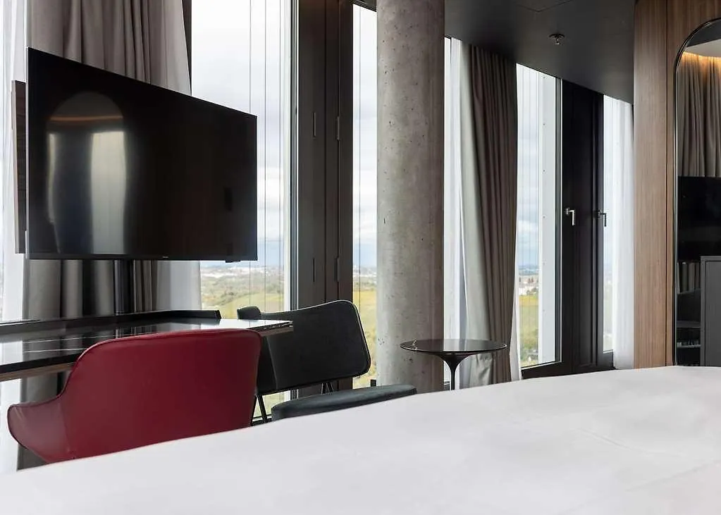 Radisson Blu Hotel At Porsche Design Tower Stuttgart