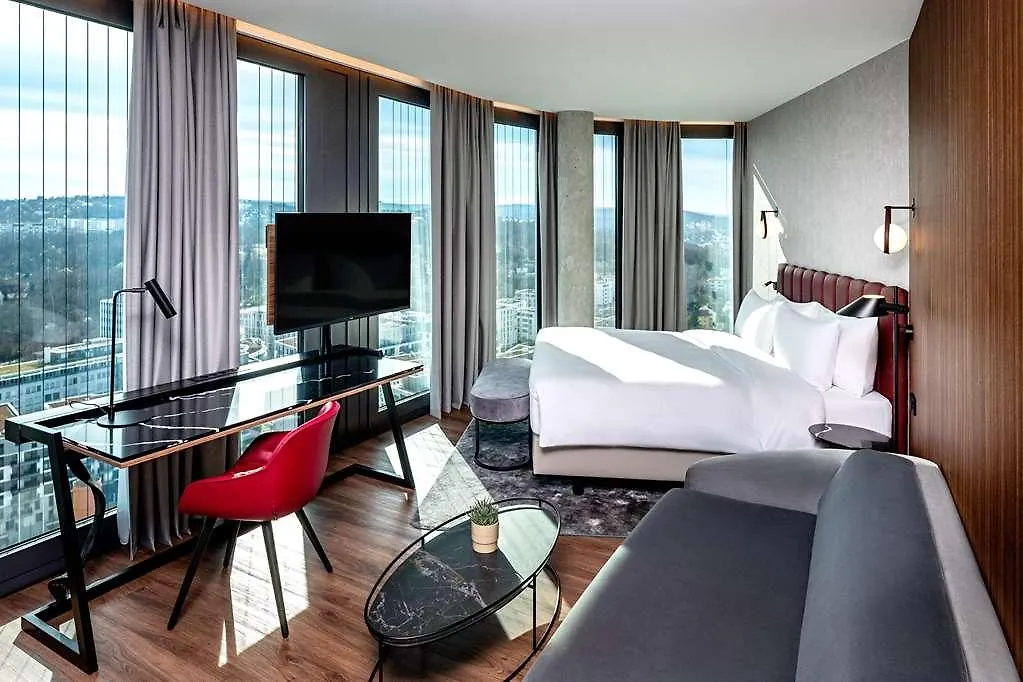 Radisson Blu Hotel At Porsche Design Tower Штутгарт