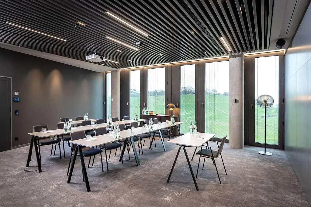 Radisson Blu Hotel At Porsche Design Tower Stuttgart